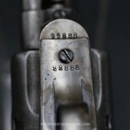 Revolver Colt SAA Six Shooter calibre 44-40 canon 4''3/4