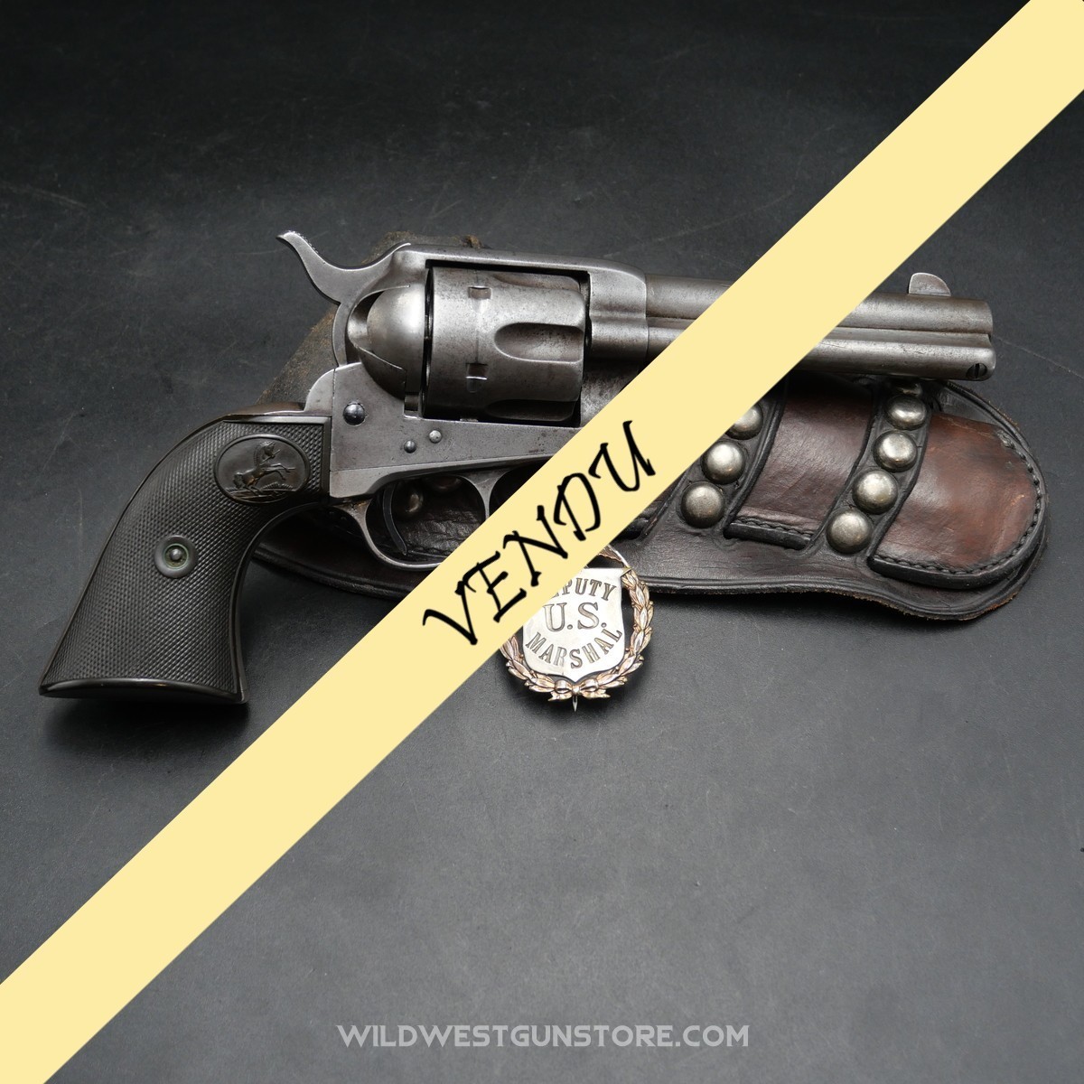 Revolver Colt SAA Six Shooter calibre 44-40 canon 4''3/4