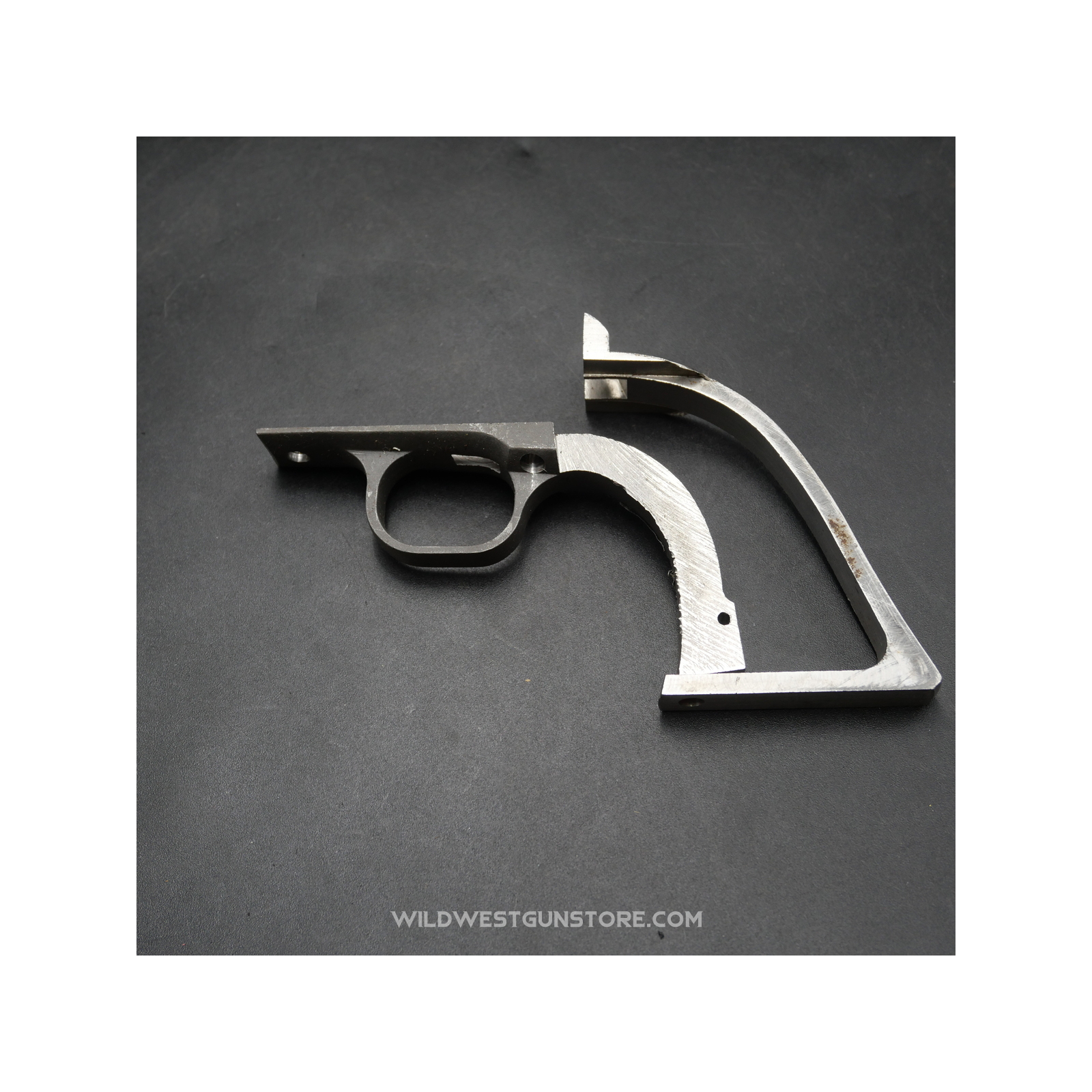 Colt SAA 1st Generation : Backstrap et triggerguard