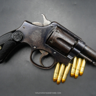 Revolver Smith & Wesson modèle 1899 calibre 32-20 en excellent état canon miroir
