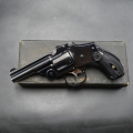 Mint Smith Wesson double Action Cal.38 5éme modèle et sa boite d'origine