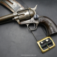 Excellent Colt calibre 44-40 Single Action Army et son système fast draw Bridgeport