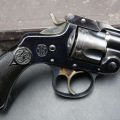 Mint revolver Smith Wesson cal. 32 double action 4th mod. et sa rare boite d'origine