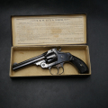 Mint revolver Smith Wesson cal. 32 double action 4th mod. et sa rare boite d'origine