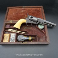 Colt 1859 gravé Gustave Young et son coffret