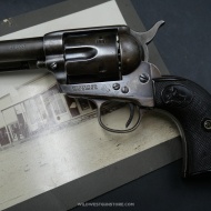 Désirable Colt Peacemaker Canon miroir cal. 45 single action Army smokeless de 1899