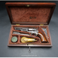 Revolver Colt Pocket et son coffre complet d'origine, calibre 31 fabrication précoce