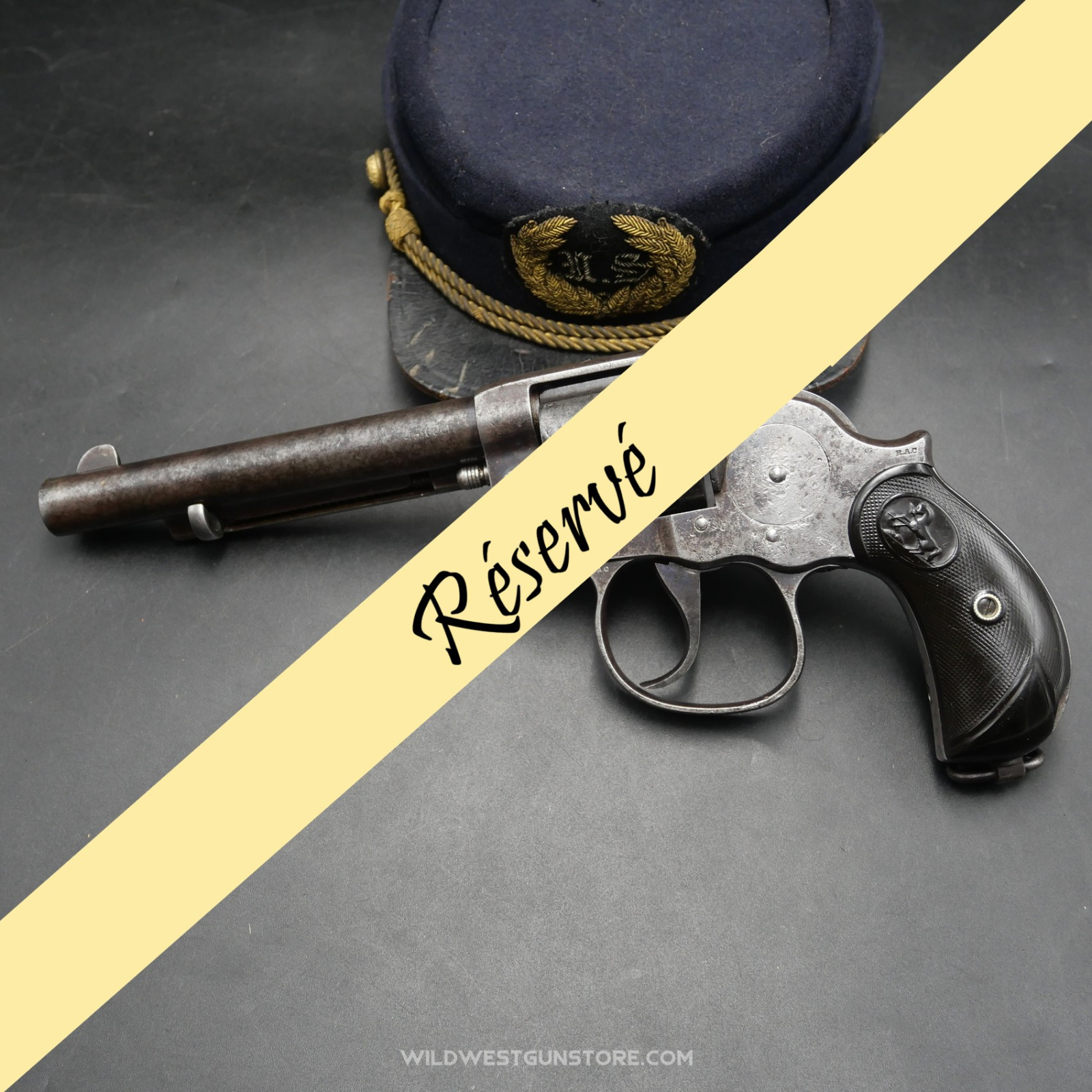 Revolver de collection Colt Alaskan US Army Double Action canon miroir calibre 45