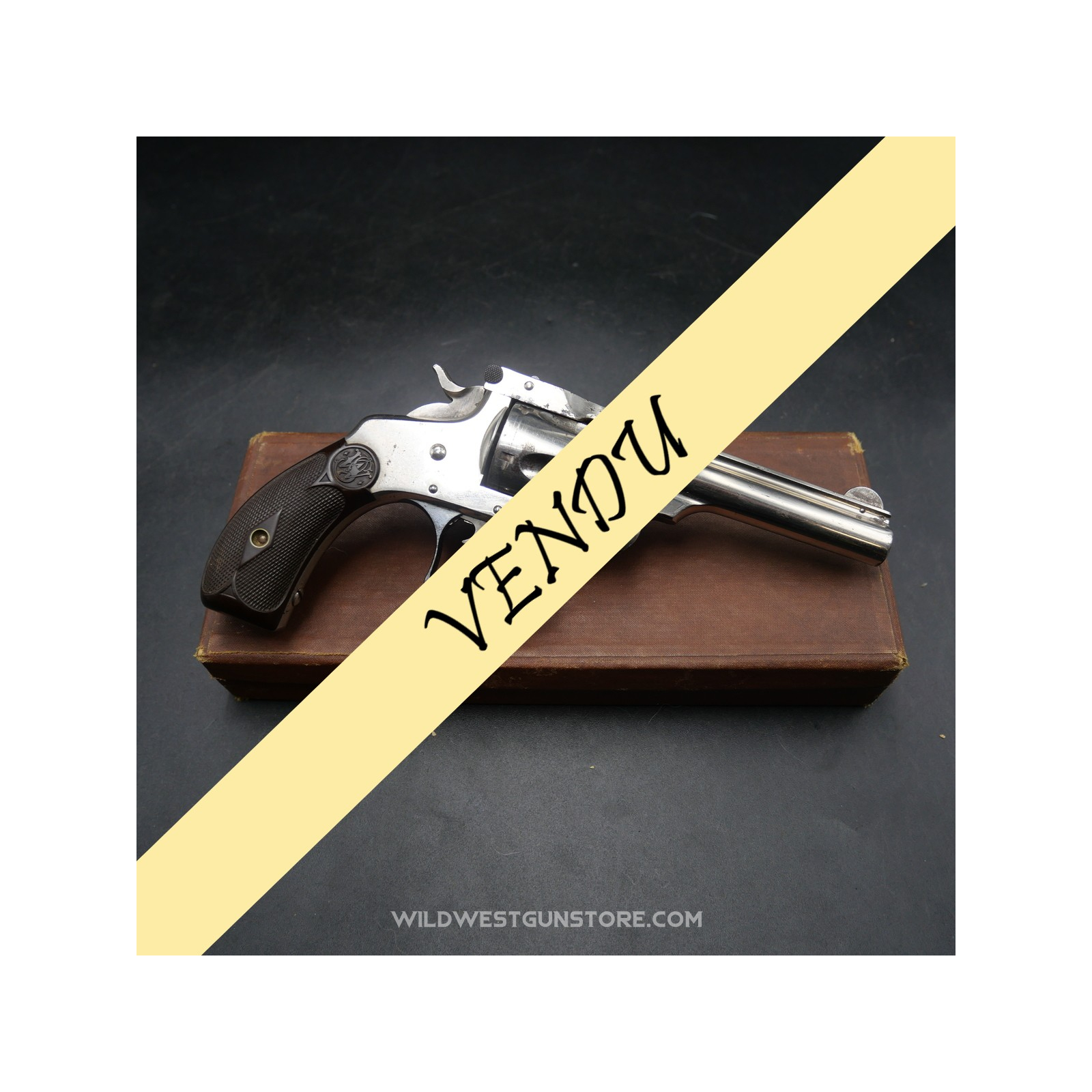 Smith et Wesson DA calibre 32 4th model et son coffret