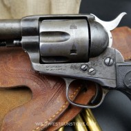Colt 1873 Single Action Army canon 4"3/4 calibre .45LC