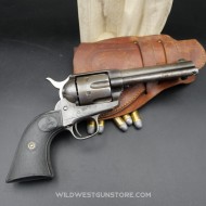 Colt 1873 Single Action Army canon 4"3/4 calibre .45LC