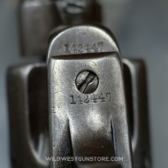 Colt 1873 Single Action Army 44WCF Six Shooter canon 4 3/4"