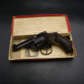 Revolver Smith & Wesson .38 Safety Hammerless 4th Model et boite d'origine