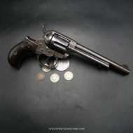 Revolver Colt double action modèle 1877 calibre 38 poudre noire de collection