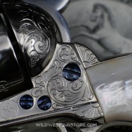 Exceptionnel Colt 1873 SAA Peacemaker gravé calibre 45