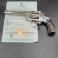 Très élégant Revolver Smith & Wesson calibre 38 DA