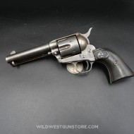 Colt Peacemaker fabrication tardive canon 4''3/4 calibre 45