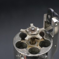 Revolver nickelé Smith Wesson Hammerless calibre 38SW