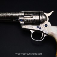 Colt Peacemaker cal .45 gravé Harris avec son certificat