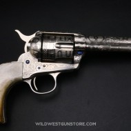 Colt Peacemaker cal .45 gravé Harris avec son certificat