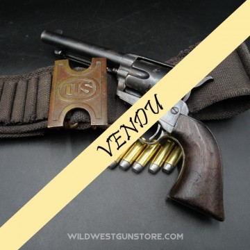Revolver Militaire Colt Cal. 45 SAA très beau canon 5''1/2