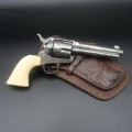 Peacemaker, Colt SAA de fabrication 1881 en calibre .45