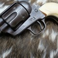Historique Colt Peacemaker Single Action Army calibre 45