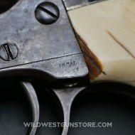 Historique Colt Peacemaker Single Action Army calibre 45