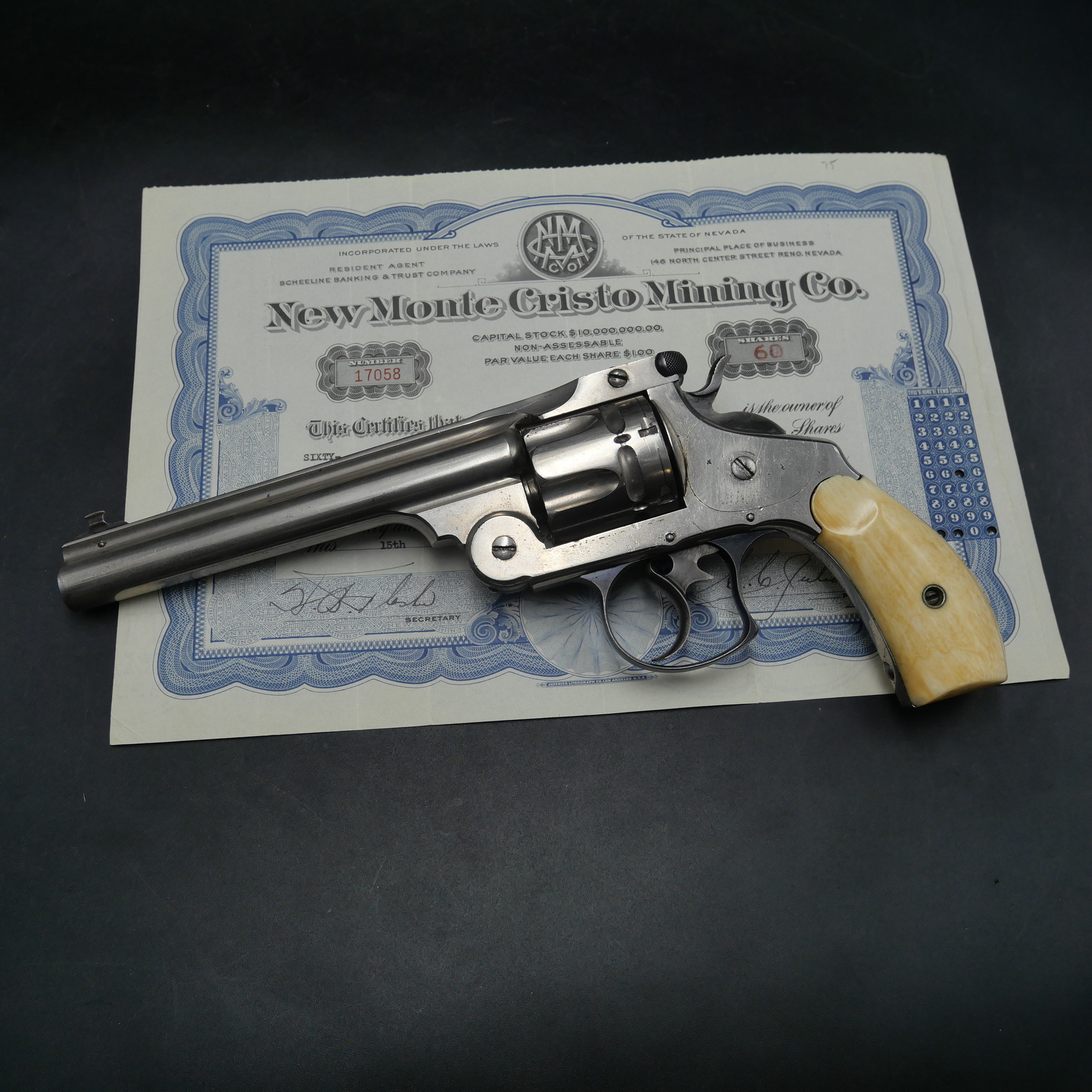 Revolver Smith & Wesson – Frontier Double Action
