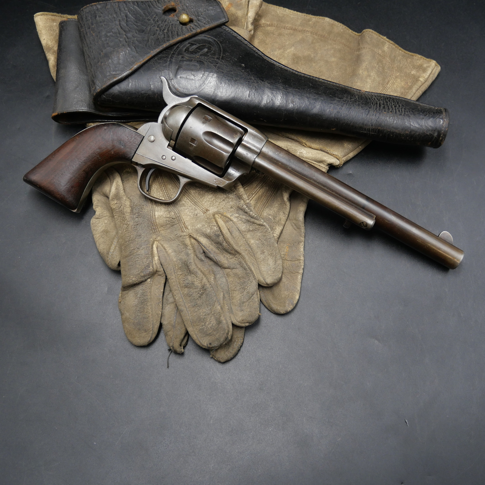 historical-colt-u-s-army-cavalry-single-action-revolver-1875-45