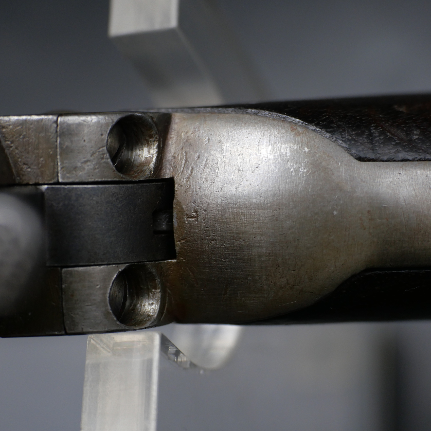 historical-colt-u-s-army-cavalry-single-action-revolver-1875-45