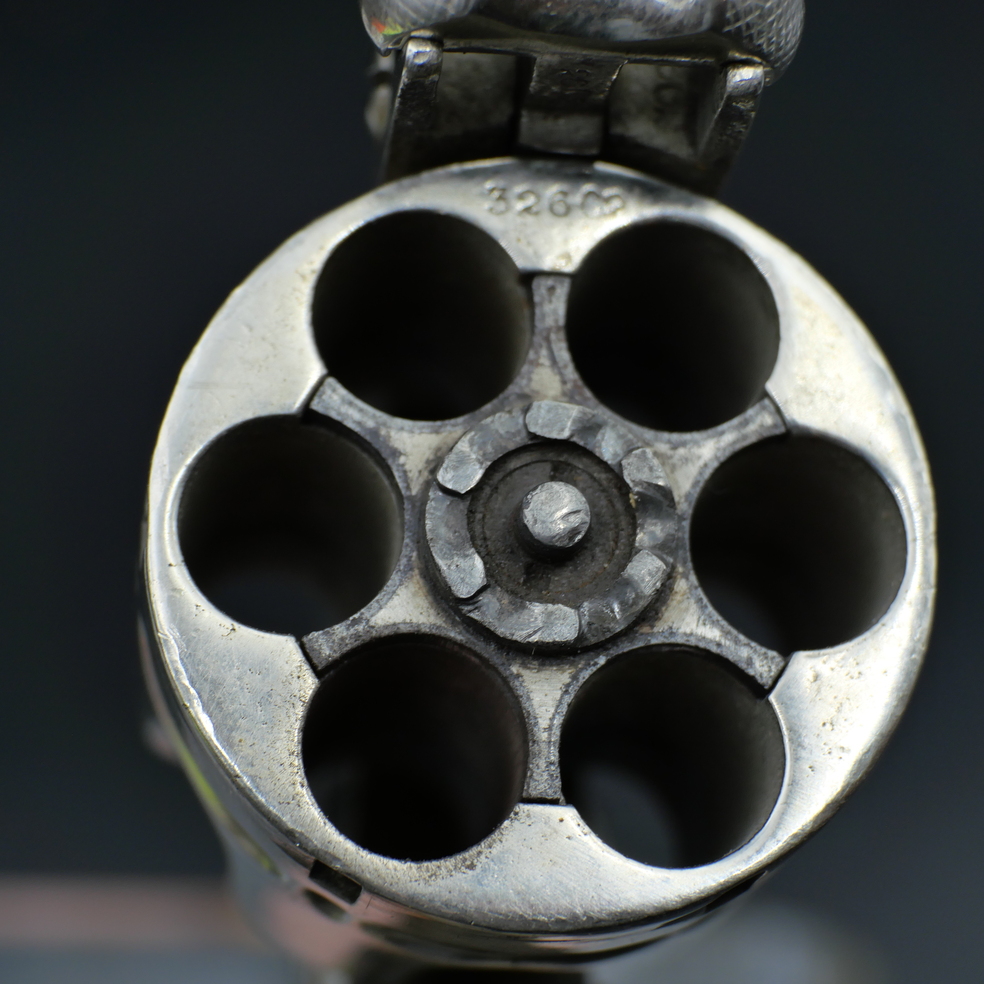 Revolver Smith Wesson double action calibre 44 Russian