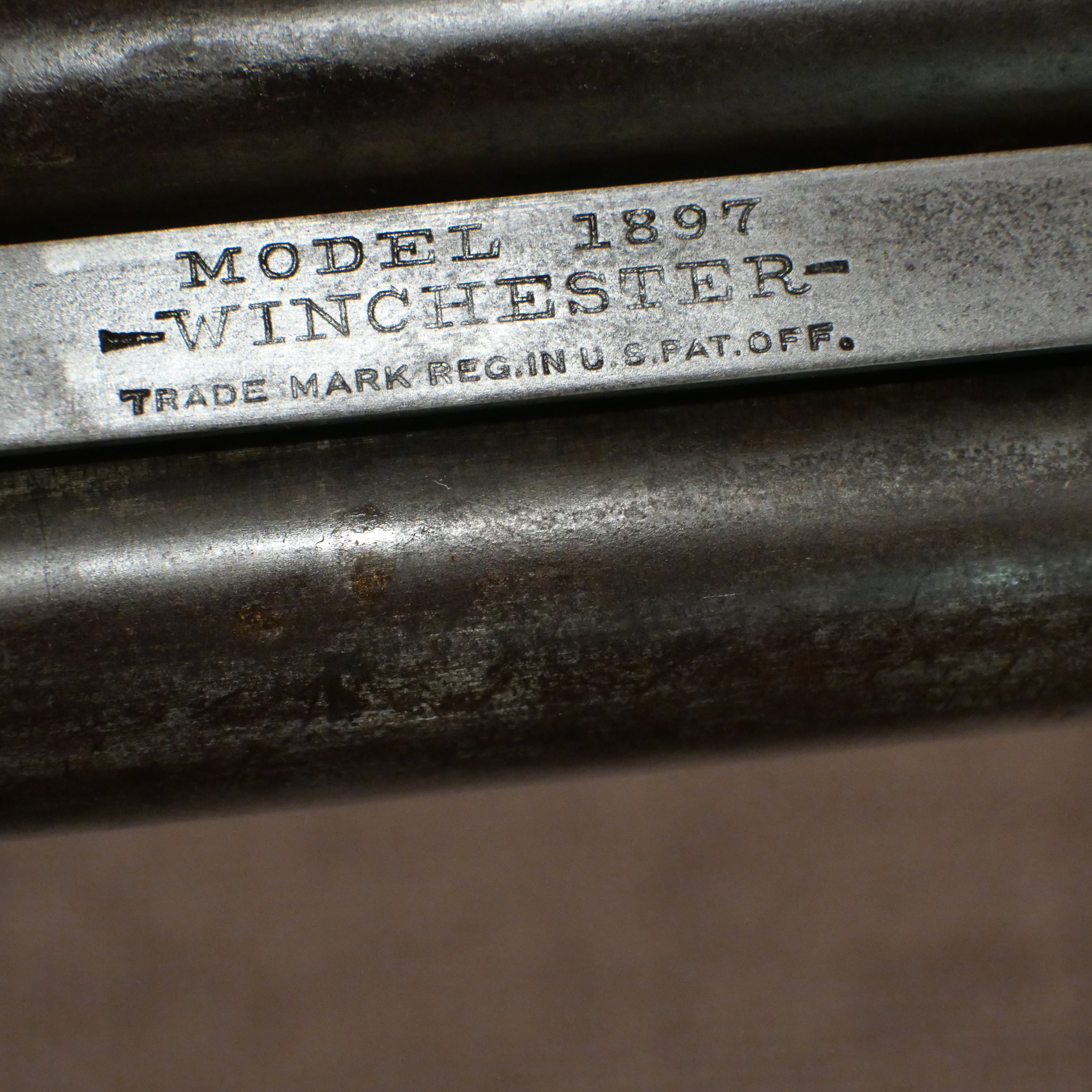 Fusil à pompe Winchester Model 1897 Takedown canon miroir cal 12 court 26’’