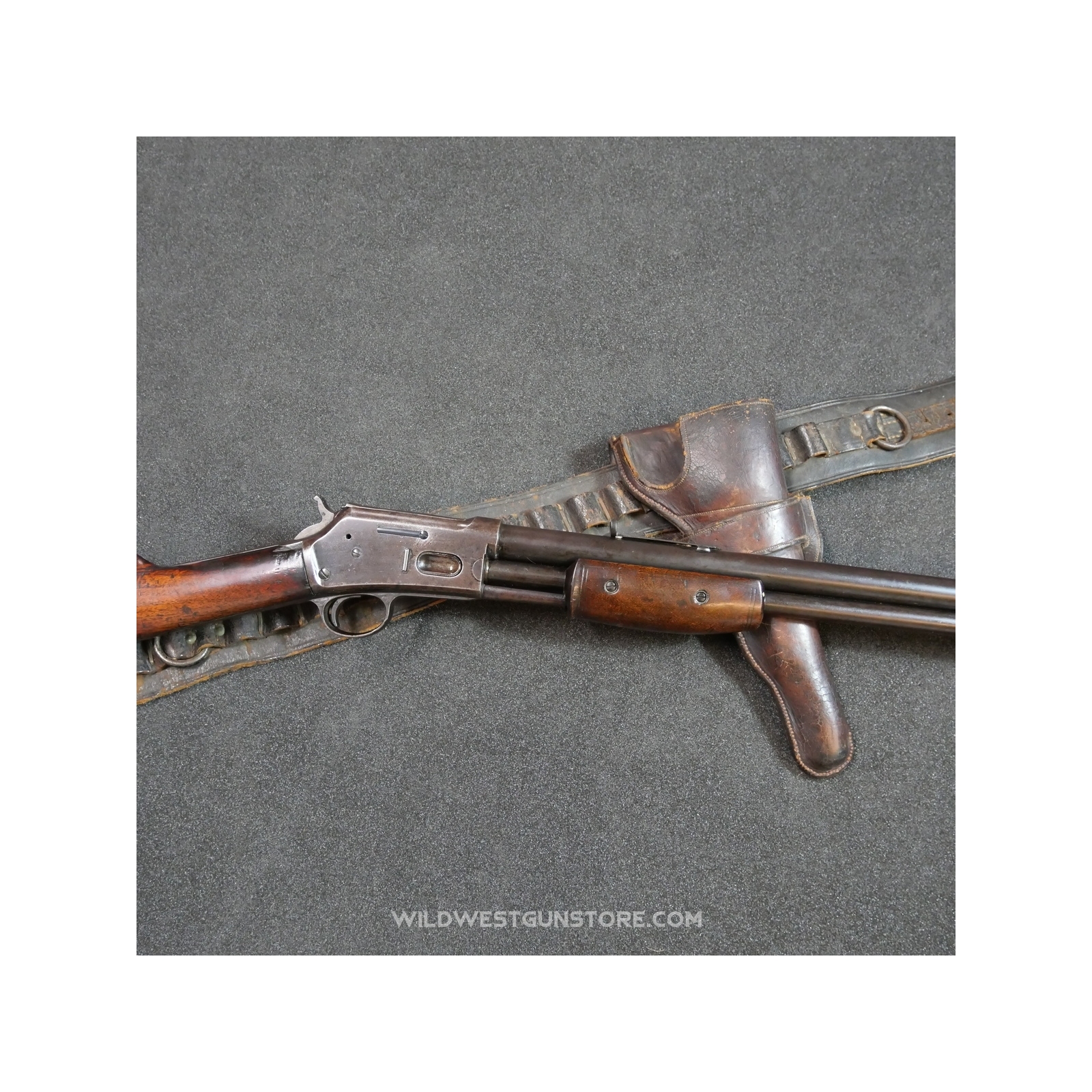 Colt Lightning CLMR Calibre 38-40 Fabrication Tardive
