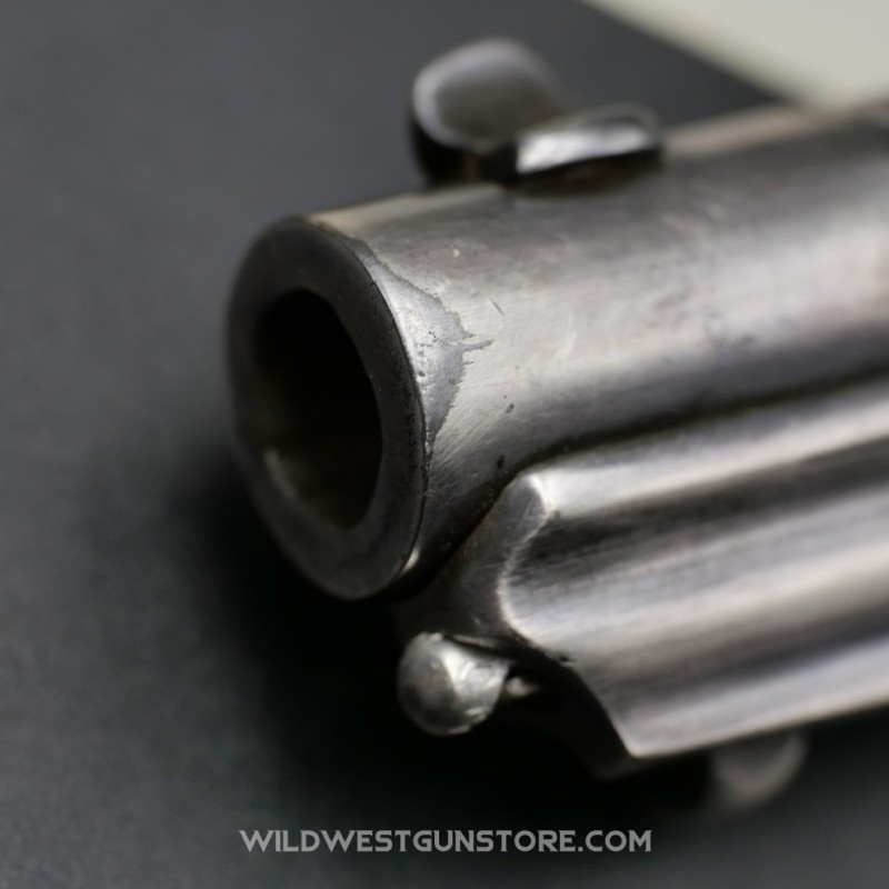 Exceptionnel Remington 1875 Gravé Calibre 45 Canon 5''1/2