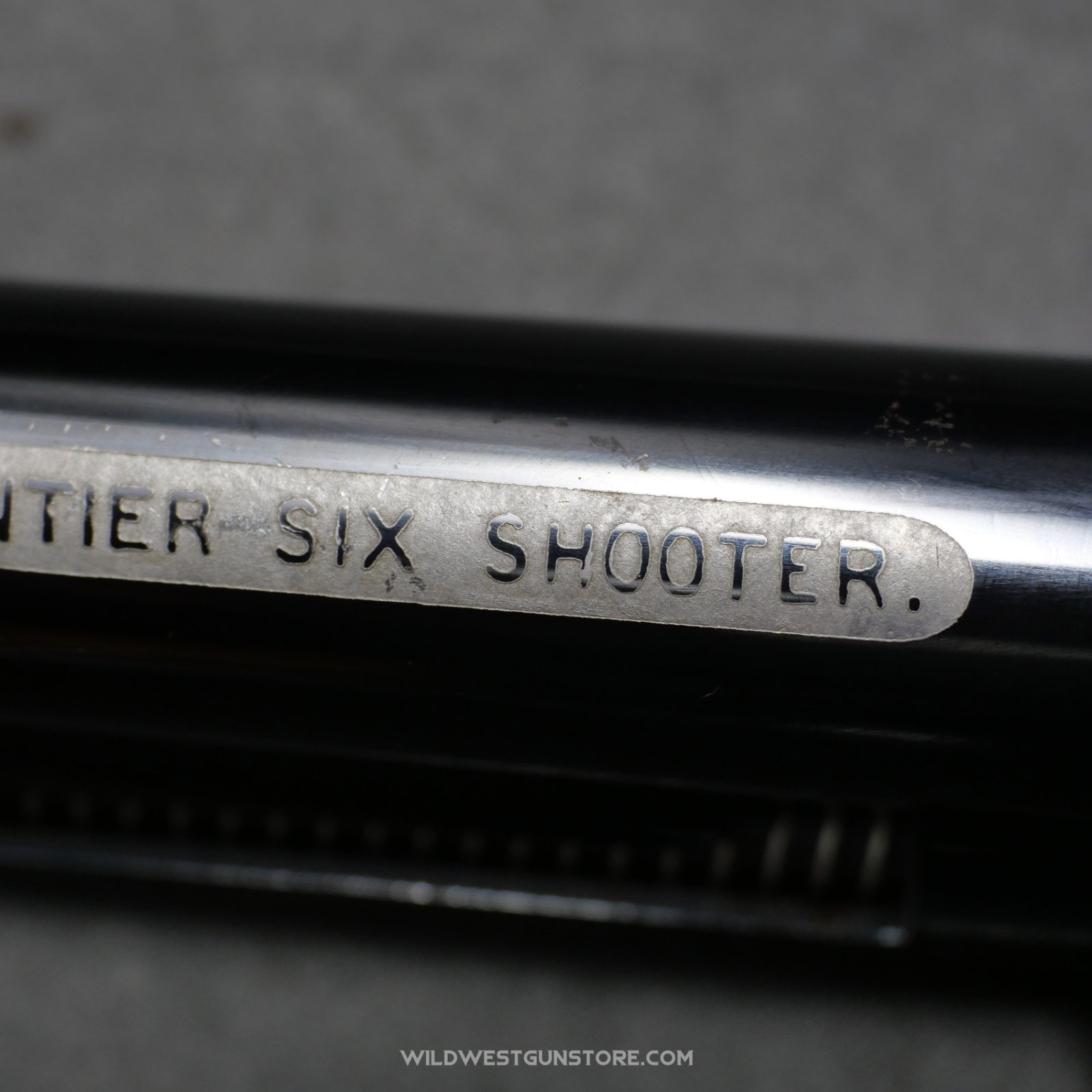 Mint Colt SAA 1880 Frontier Canon 7''1/2 Miroir Calibre 44-40