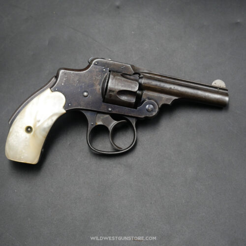 Revolver De Collection Smith Wesson DA Cal.32 1st Model Plaquettes Nacre