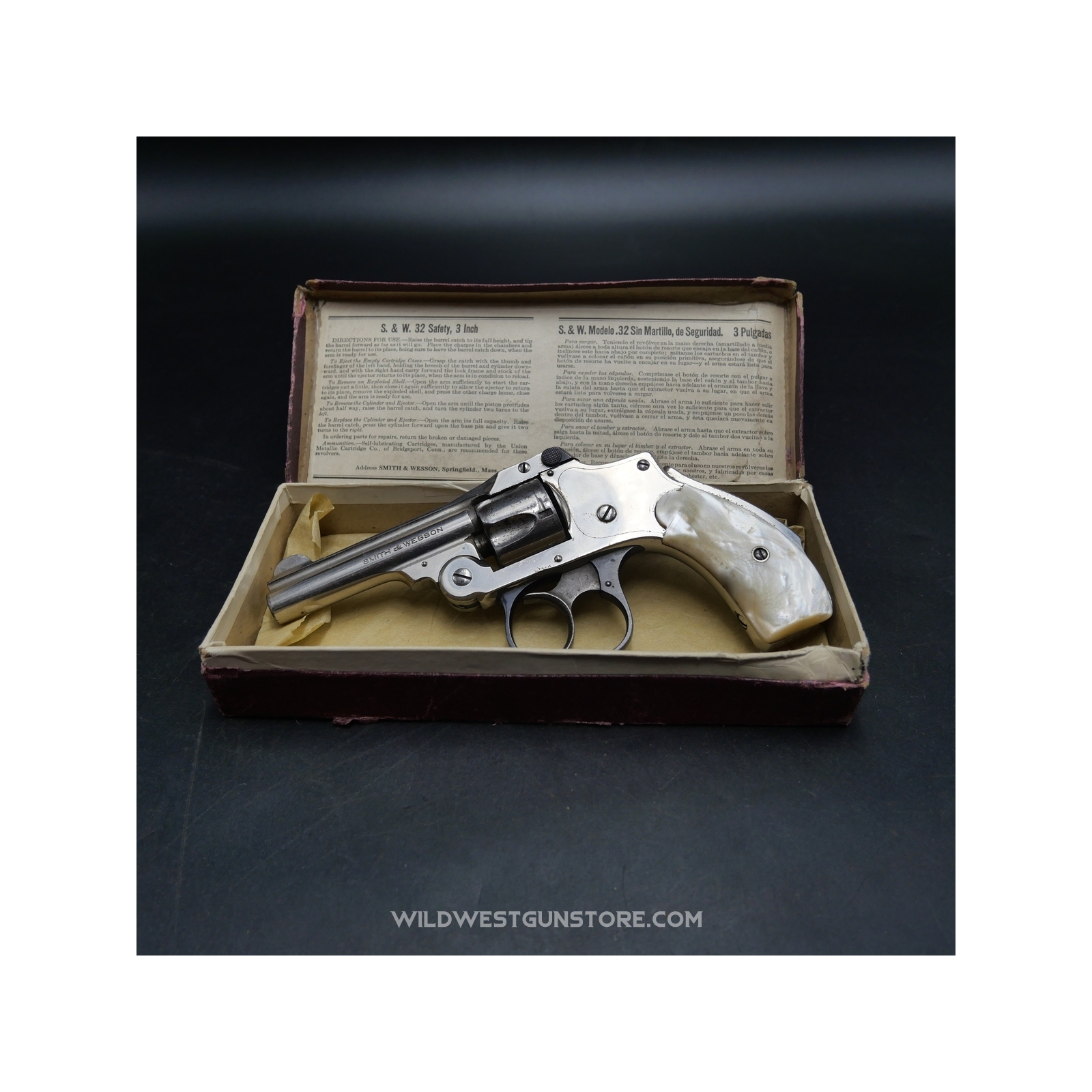 Revolver Smith Wesson DA Calibre 32SW Coffret D'origine