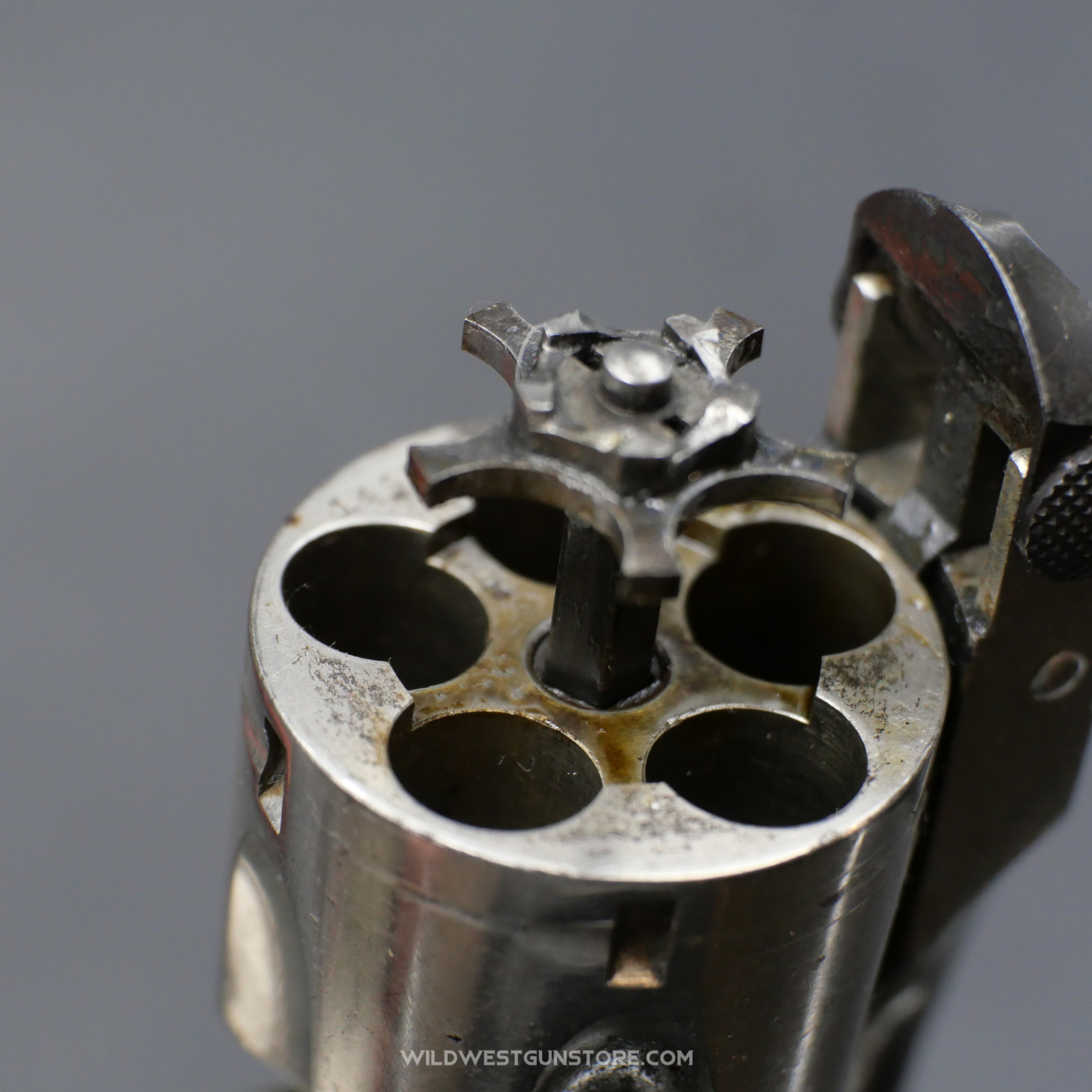 Revolver Smith Wesson 'Safety Bicycle' Hammerless 2nd Model Canon 2'' Calibre 32