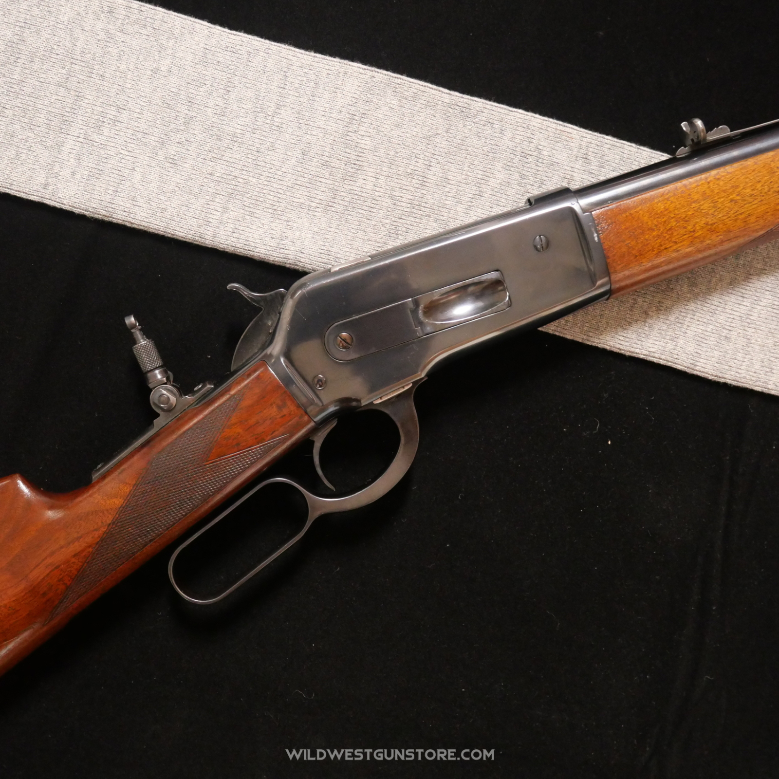 Winchester 1886 Canon Miroir Calibre 45-90