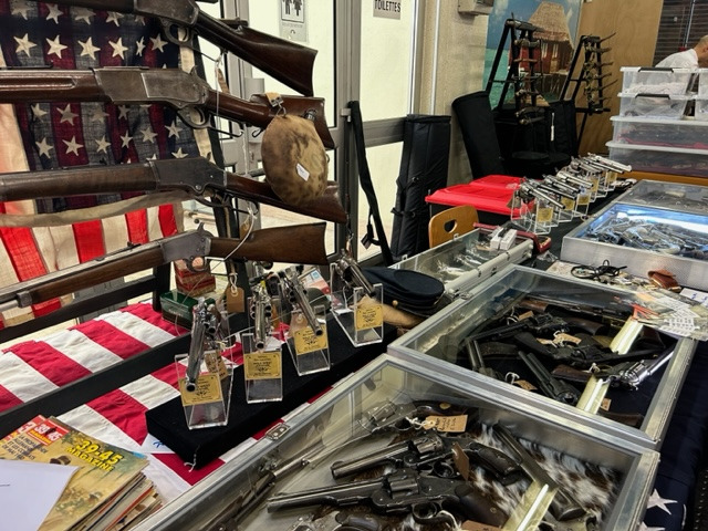 bourses aux armes de collection