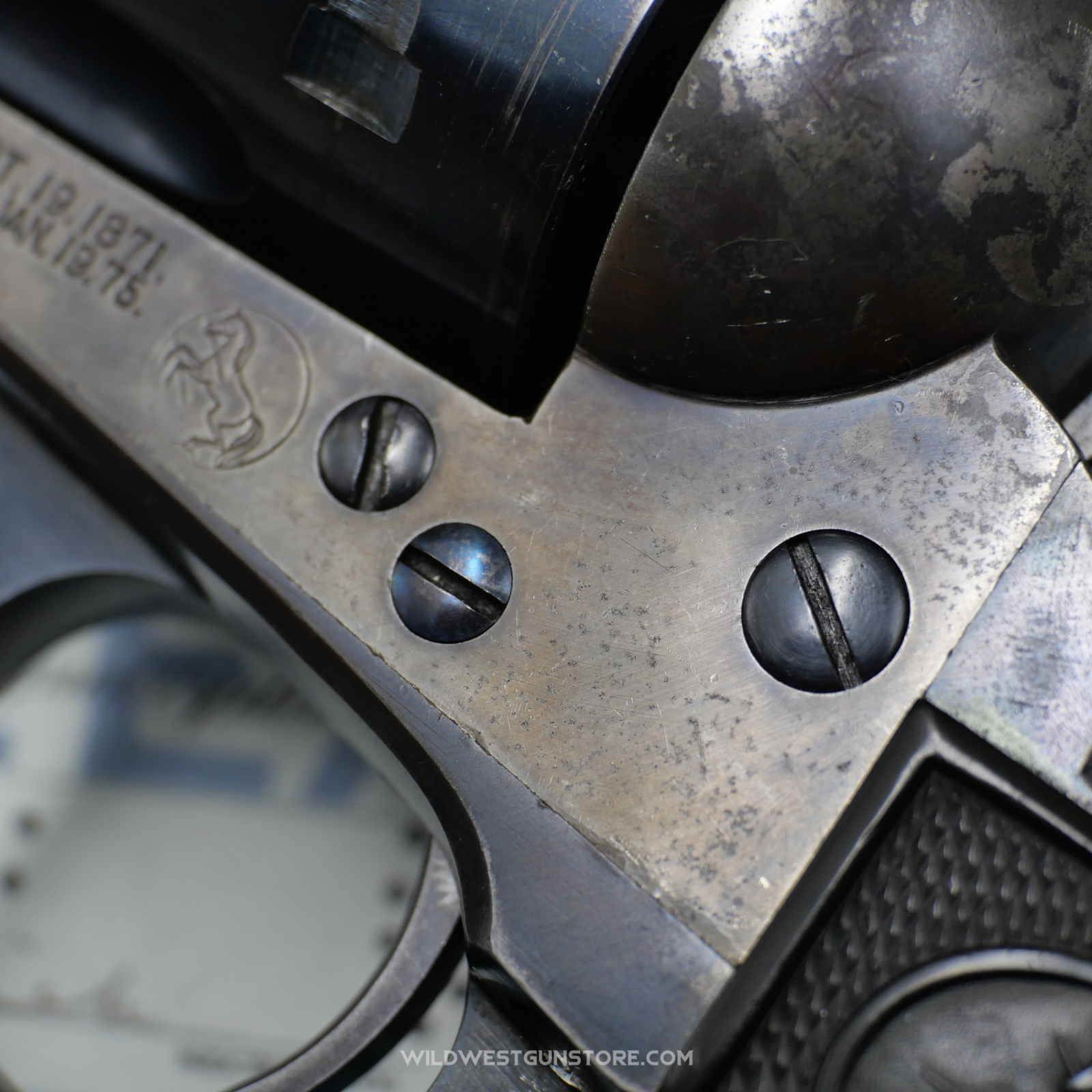 Colt Single Action Army Smokeless Frame 1897 .38-40 – Canon Miroir
