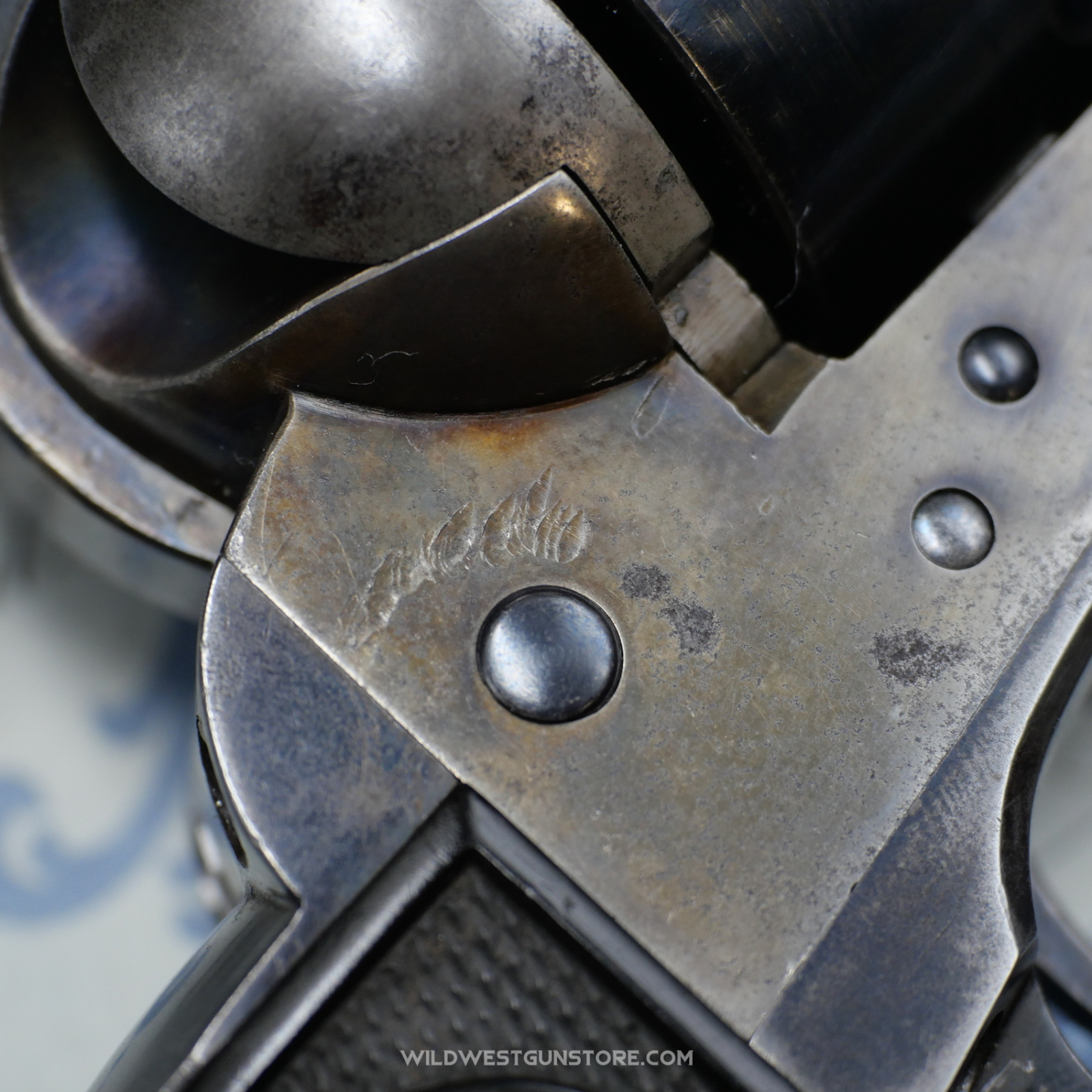 Colt Single Action Army Smokeless Frame 1897 .38-40 – Canon Miroir