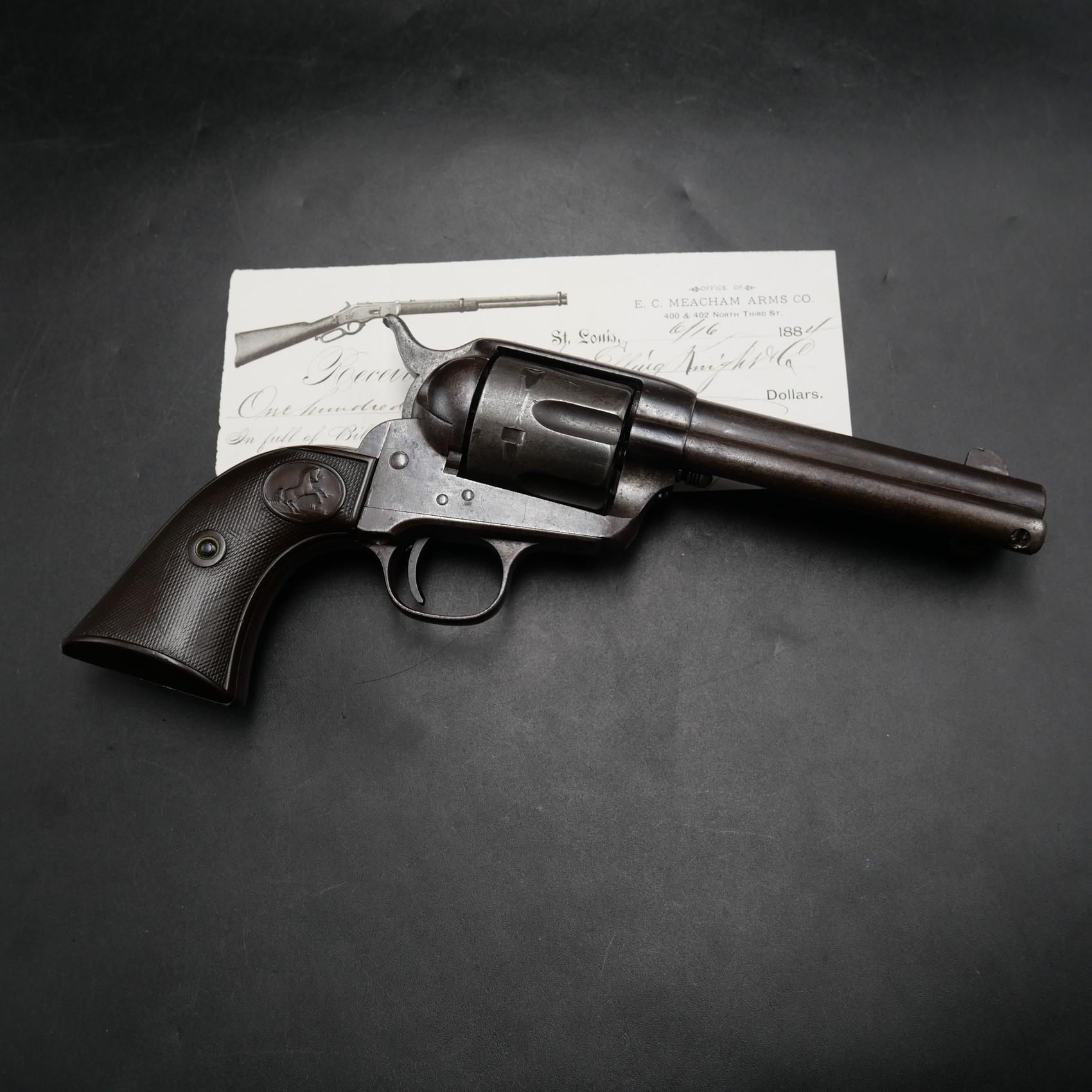 Colt Western Peacemaker calibre .45, excellente mécanique, lettre d'archive Colt