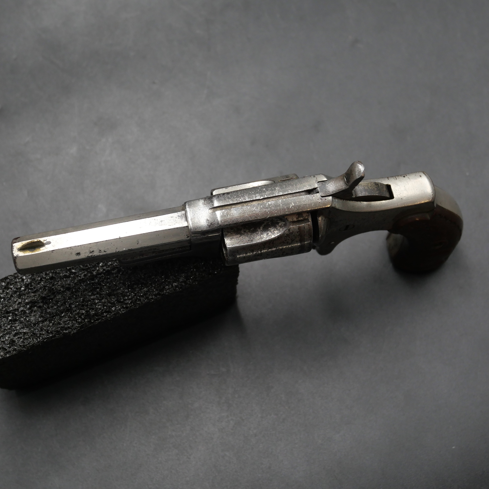 Revolver Shattuck Patent Swing Cylinder calibre 32RF – Image 10