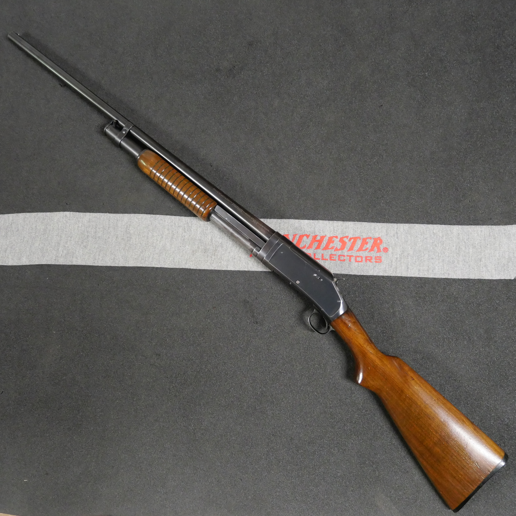 Excellent Winchester 1897 fusil à pompe canon 28’’ miroir cal.16 tardif
