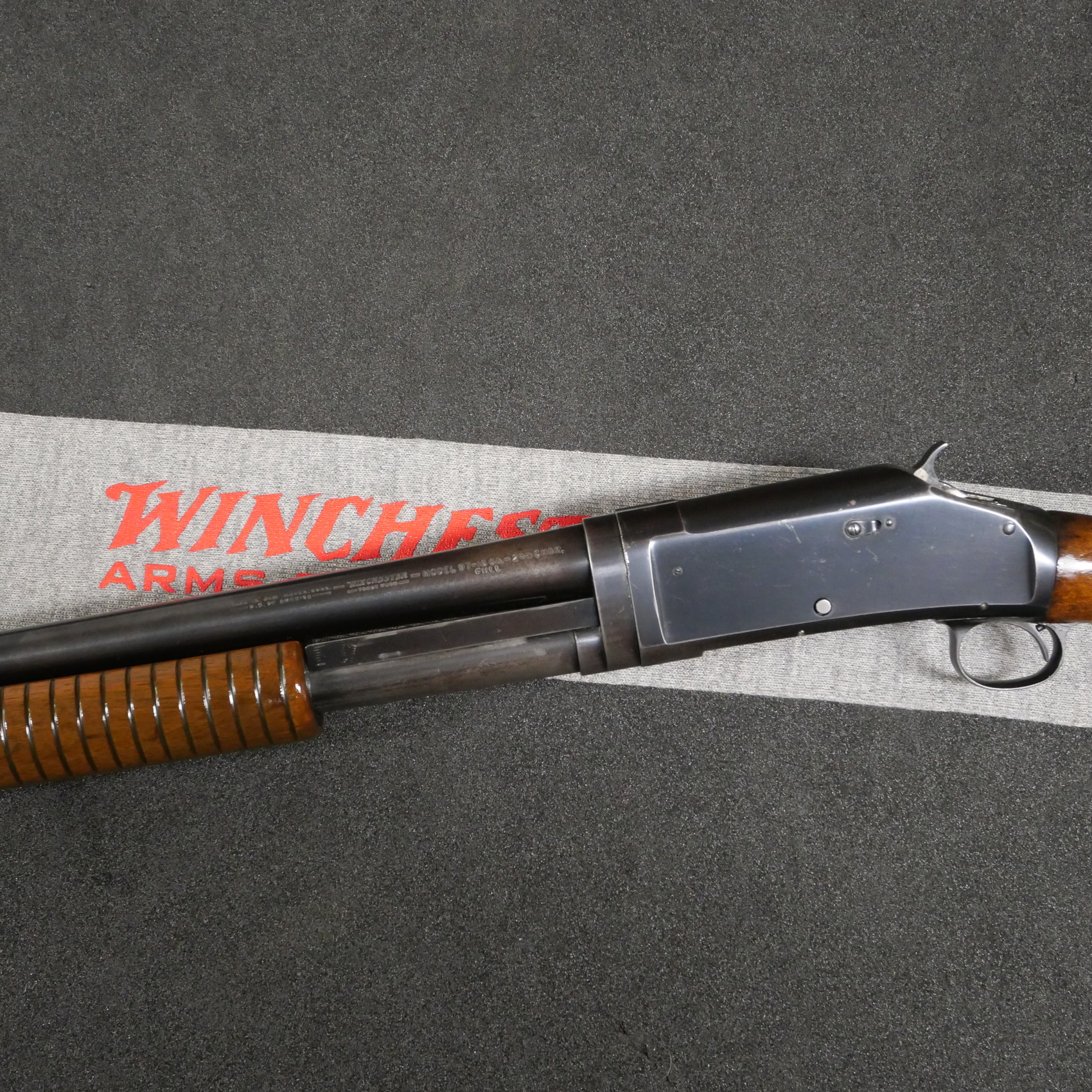 Excellent Winchester 1897 fusil à pompe canon 28’’ miroir cal.16 tardif – Image 3