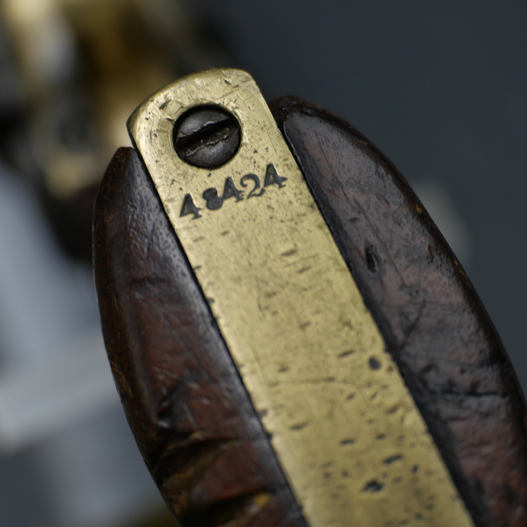 Colt 1851 Navy Belt Revolver Calibre .36 et son Holster – Image 9