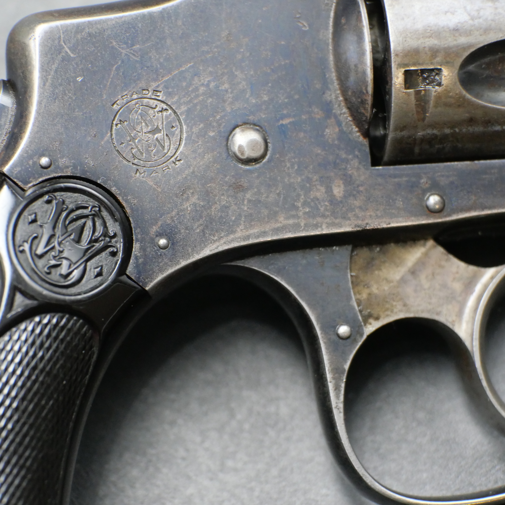 Revolver Hammerless 1st Model Smith & Wesson Calibre 32 – Image 6